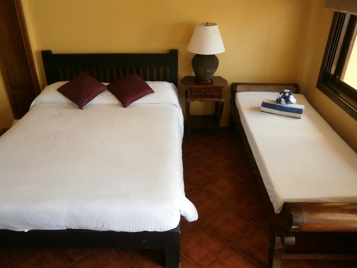 True Home Hotel Balabag  Room photo